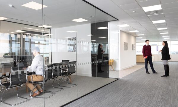 مزایای استفاده از پارتیشن به جای دیوار در فضای اداری