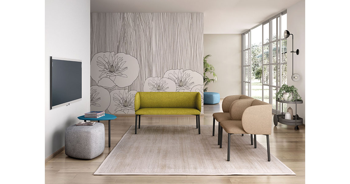 مبل اداری مناسب اتاق انتظار